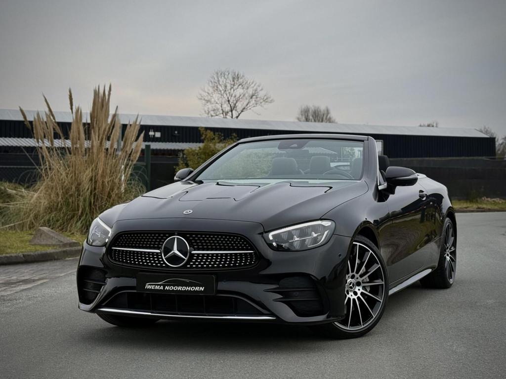 Mercedes E-klasse Cabrio 300 AMG Camera 360°|Nekverwarming|, Auto's, Mercedes-Benz, Achterwielaandrijving, Euro 6, 4 cilinders
