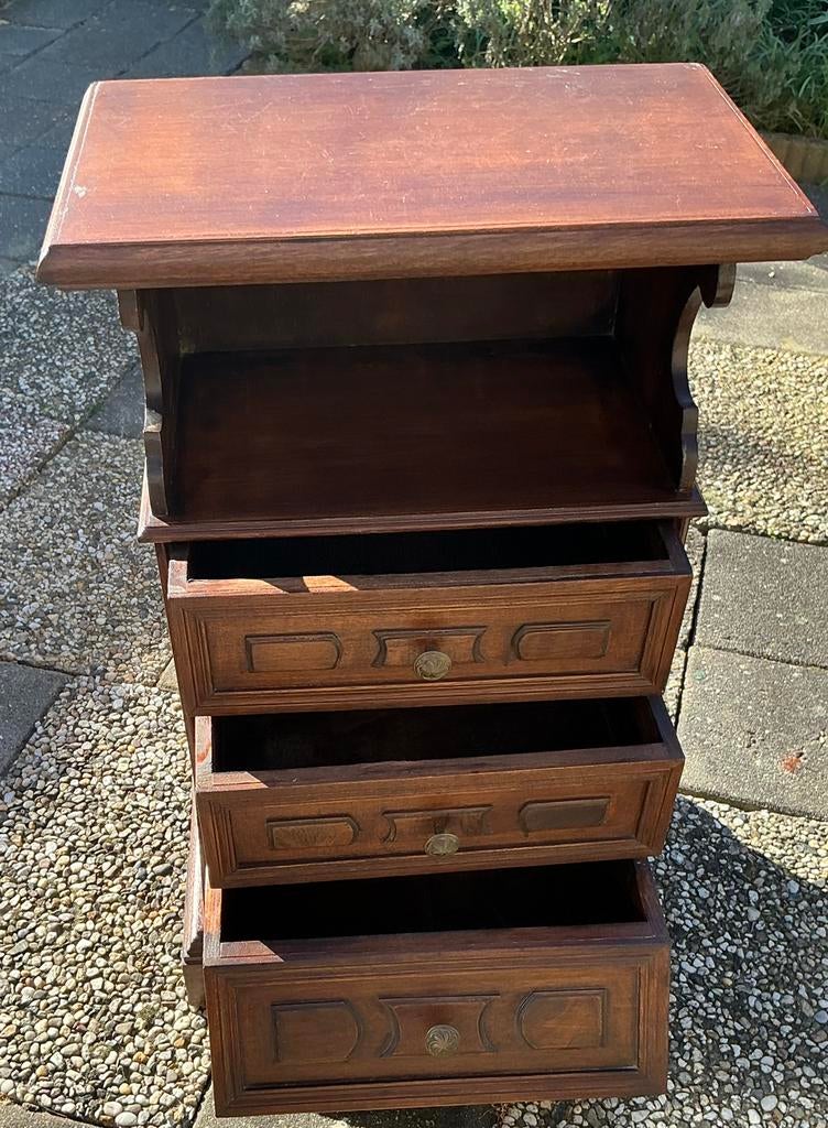 Laden kastje, Ophalen, 50 tot 100 cm, Zo goed als nieuw, 3 of 4 laden