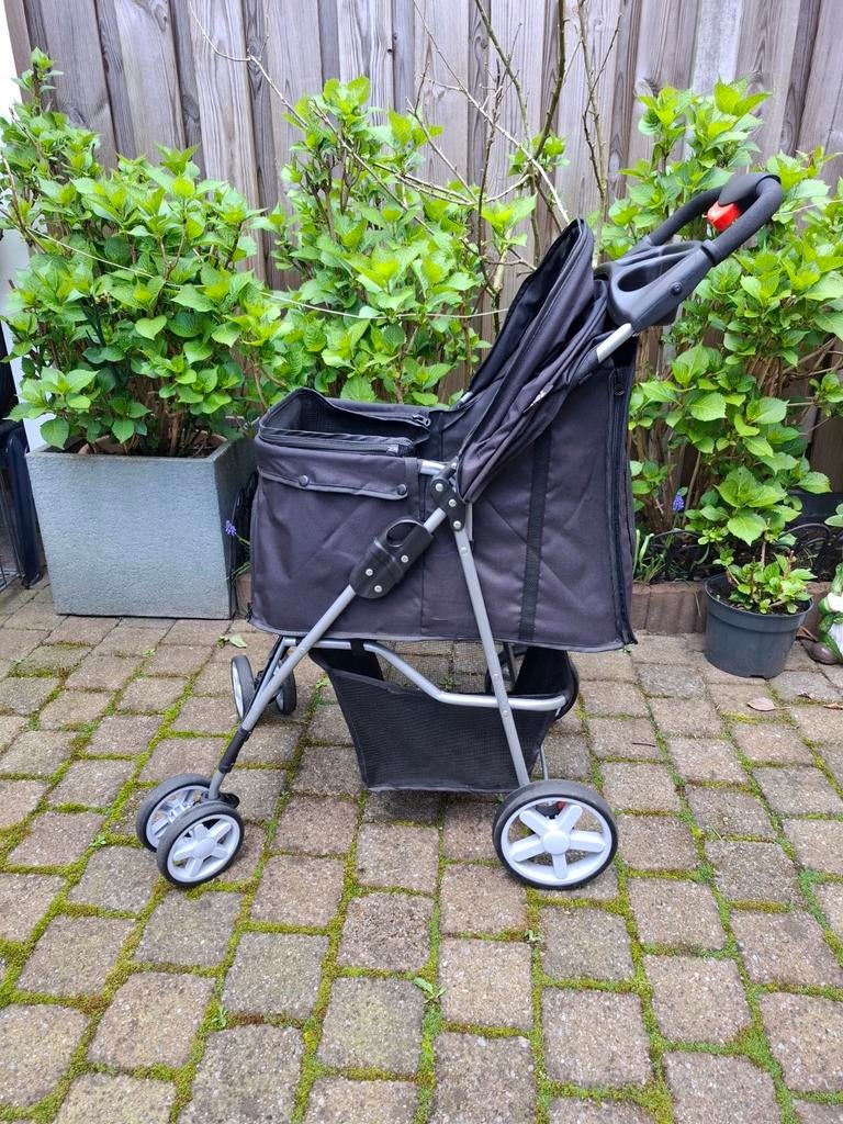Honden (dieren) buggy, Dieren en Toebehoren, Ophalen, Zo goed als nieuw