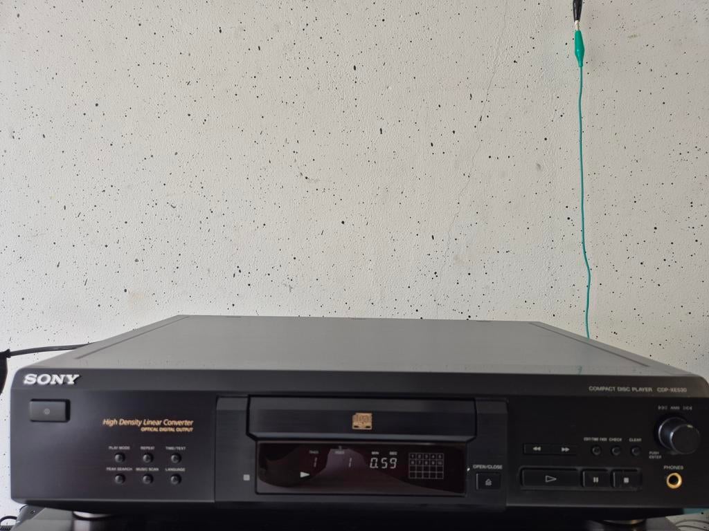 Sony CDP-XE530 cd speler in nieuwstaat 90's, Ophalen of Verzenden, Zo goed als nieuw, Sony