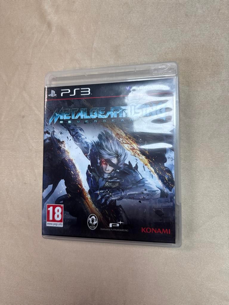 PS3 game metal gear solid revengeance, Spelcomputers en Games, Games | Sony PlayStation 3, Gebruikt, Vanaf 18 jaar, 1 speler, Ophalen of Verzenden