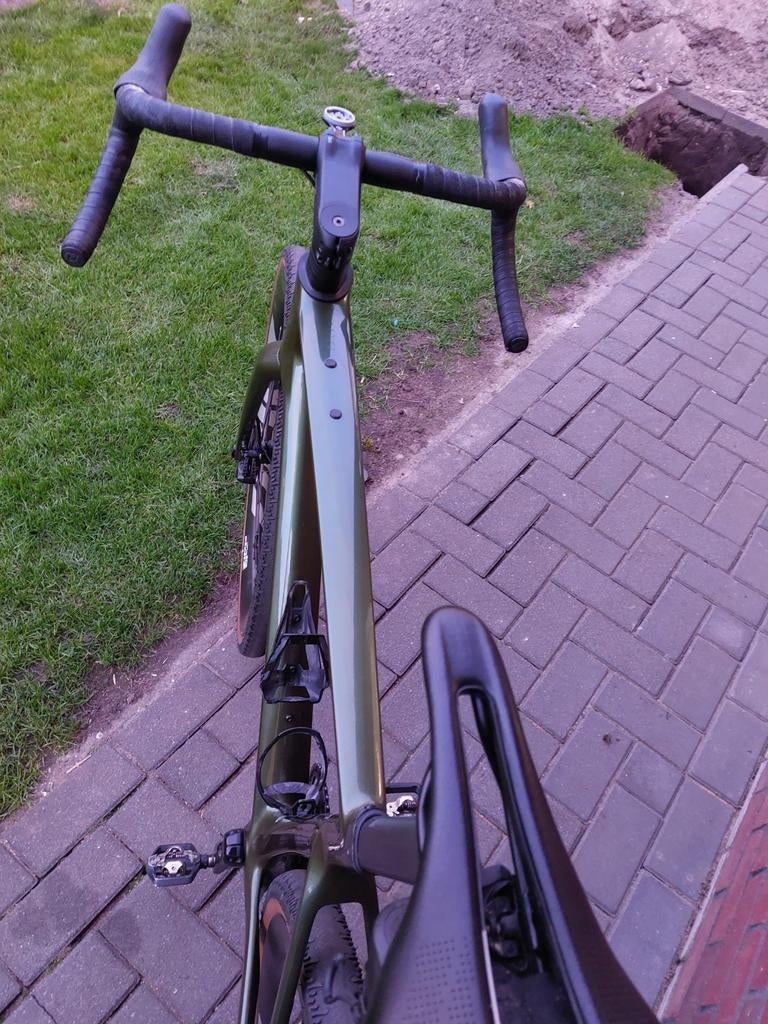 Mooie gravelbike Scott Addict gravel 30, carbon frame, Carbon, Zo goed als nieuw, Meer dan 20 versnellingen, 53 tot 57 cm