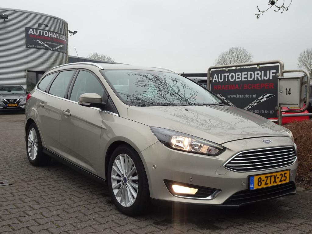 Ford FOCUS Wagon 1.0 First Edition (bj 2015), Gebruikt, Euro 6, Origineel Nederlands, Handgeschakeld