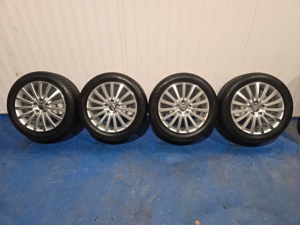 🌞Originele VW Canberra velgen 18 inch nieuwstaat T5 T6 T6GP, Auto-onderdelen, Banden en Velgen, 18 inch, Gebruikt, 255 mm, Banden en Velgen