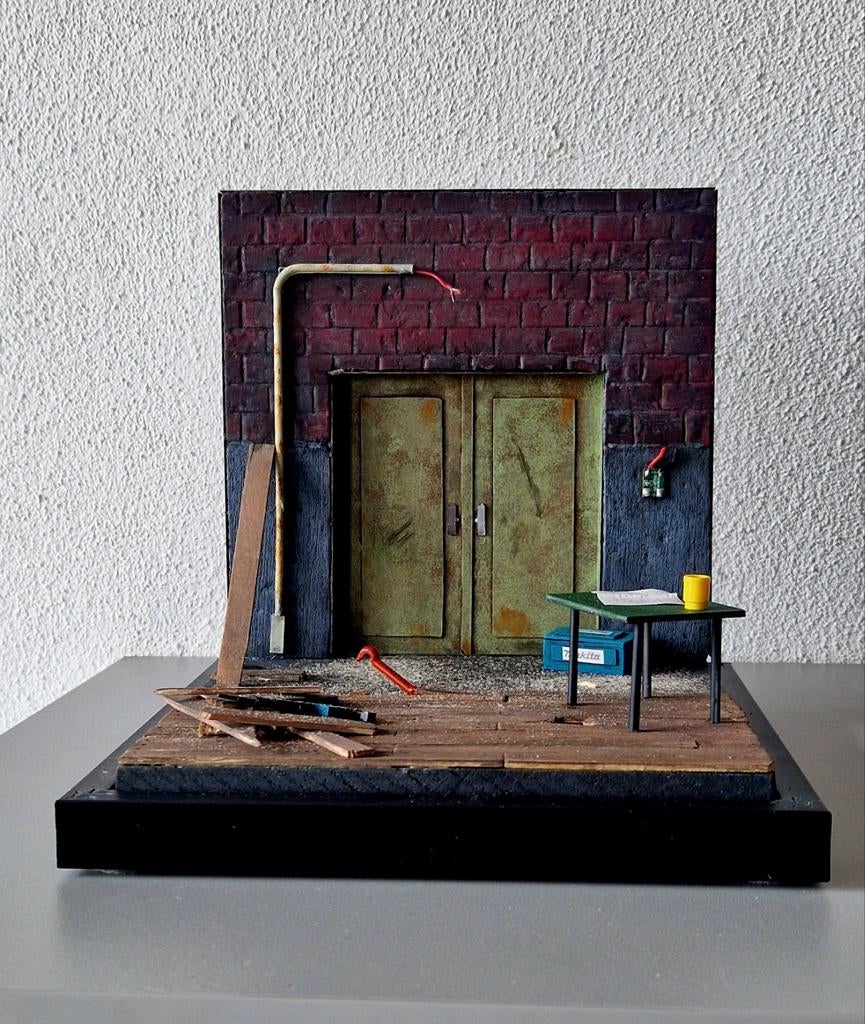 Handgemaakt diorama met werkplaats thema, Ophalen of Verzenden, Nieuw, Groter dan 1:35, Diorama