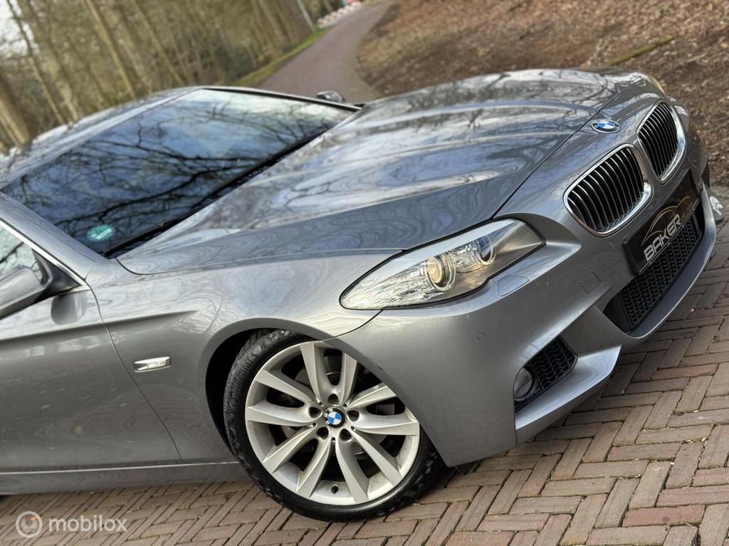 BMW 5-serie 523i High Executive ~ Leder ~ Automaat ~ N.A.P ~, Auto's, Euro 5, Achterwielaandrijving, Gebruikt, 2000 kg