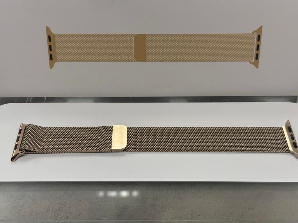 Milanese bandje voor Apple Watch 45mm Gold, Ophalen of Verzenden, Nieuw, Bandje