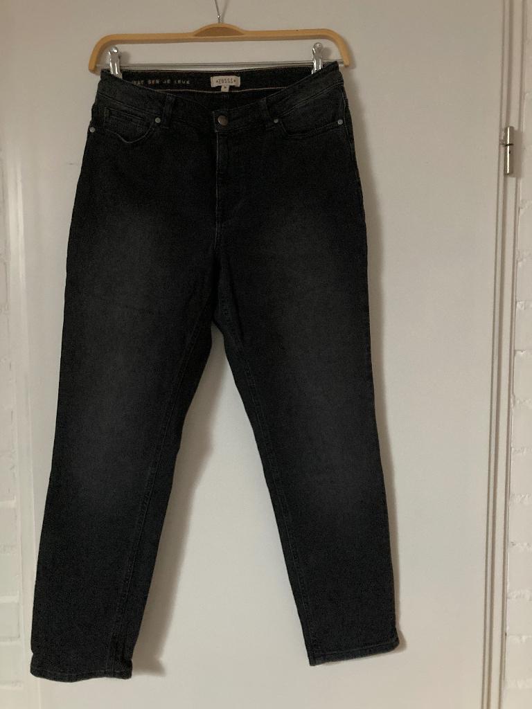 Zuss jeans maat Medium, Blauw, Nieuw, Ophalen of Verzenden, W30 - W32 (confectie 38/40)