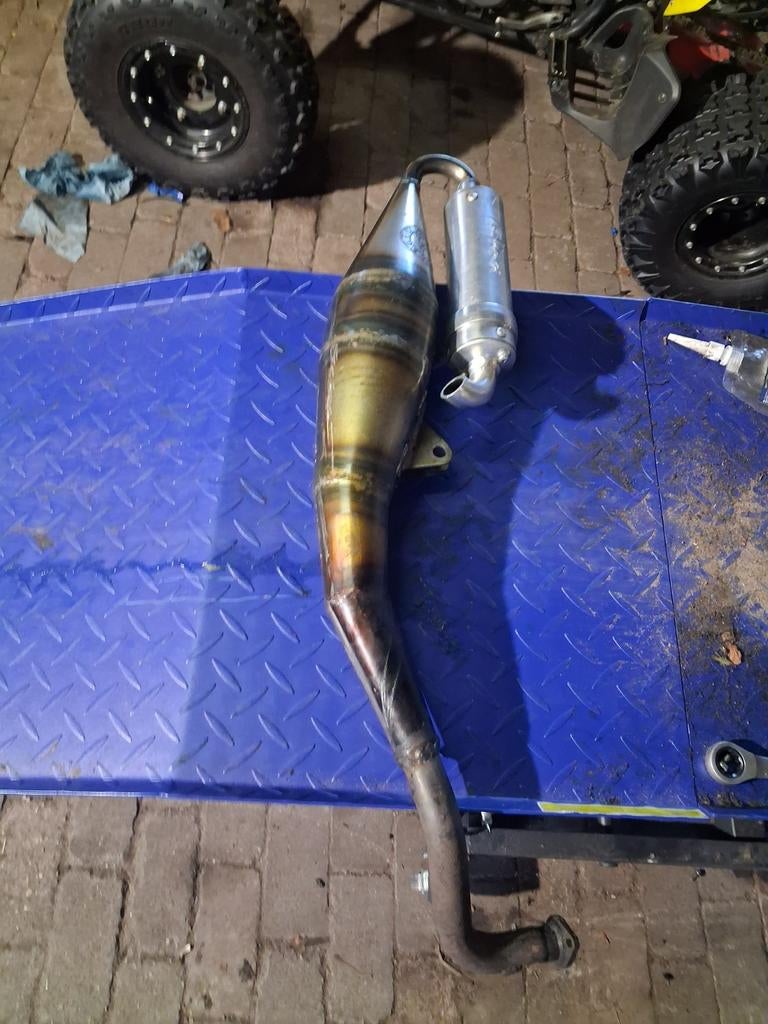 Uitlaat leovince tomos, Fietsen en Brommers, Ophalen, Nieuw