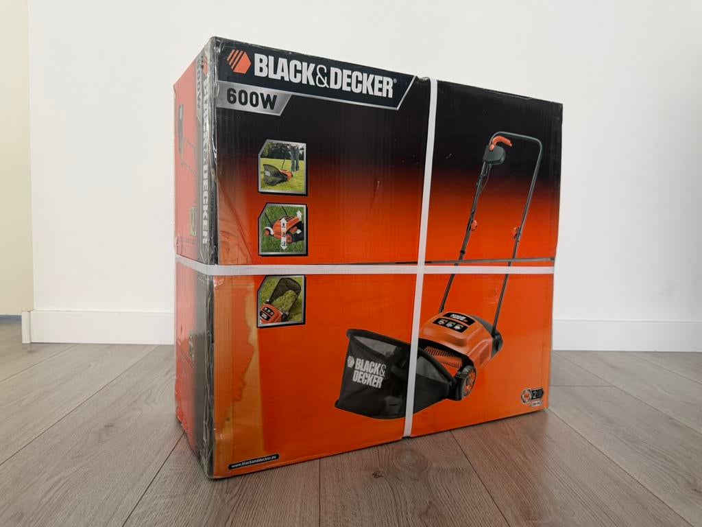 Black&Decker GD300 Verticuteerder NIEUW In Doos, Tuin en Terras, Verticuteermachines, Ophalen, Nieuw