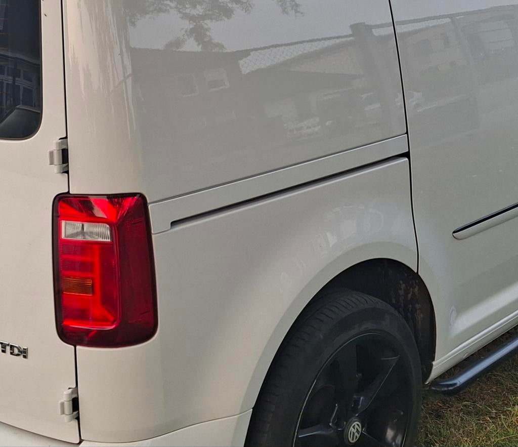 Afdekplaat schuifdeur rail VW Caddy 2017 wit, Gebruikt, Rechts, Ophalen of Verzenden, Volkswagen