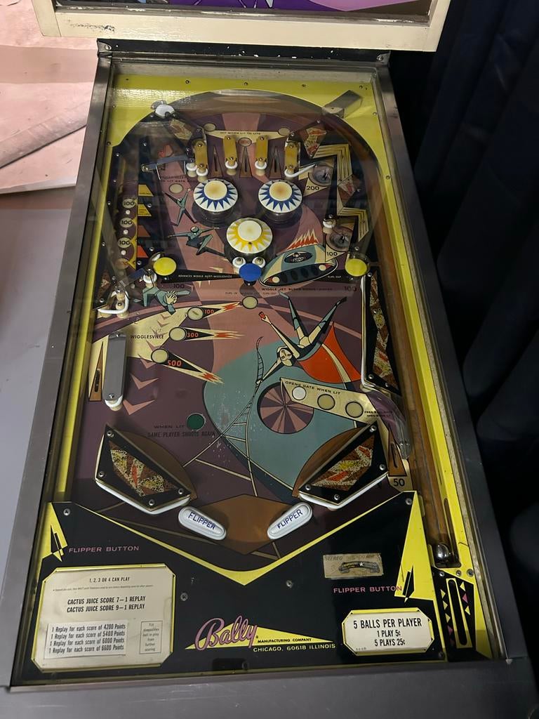 Zeldzame Antieke Flipperkast 'The Wiggler' Volledig Gerestau, Mechanisch, Bally, Ophalen of Verzenden, Zo goed als nieuw