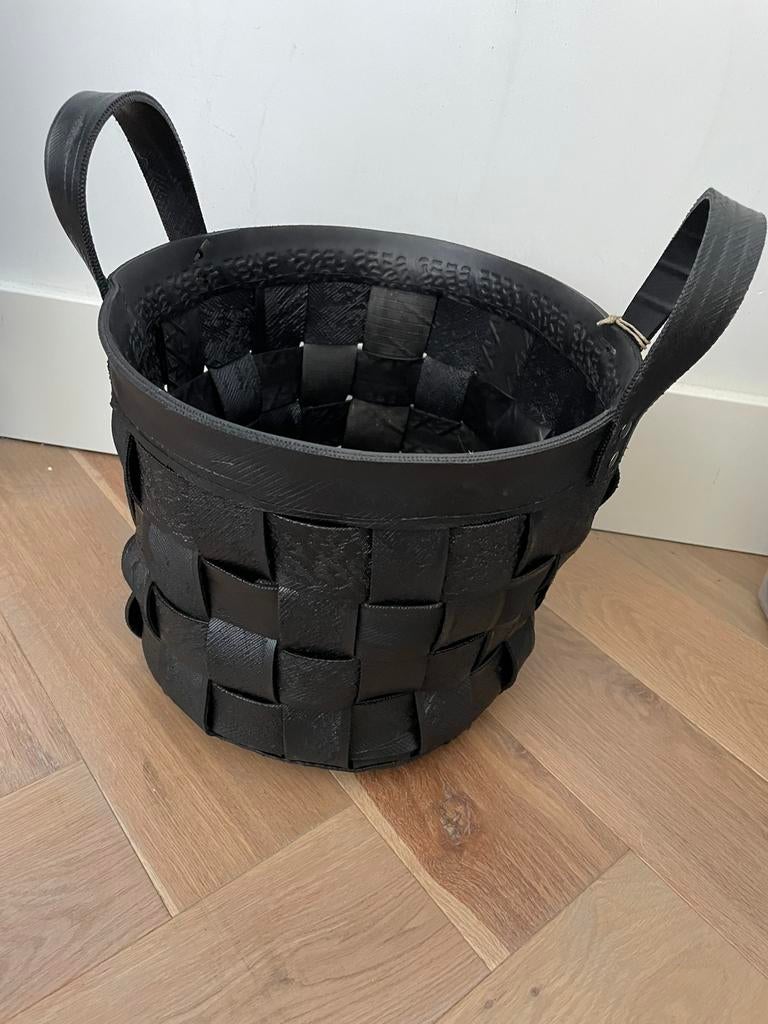 Nieuw zwart autoband auto banden rubber bak pot mand handvat, Ophalen of Verzenden, Nieuw, Rond