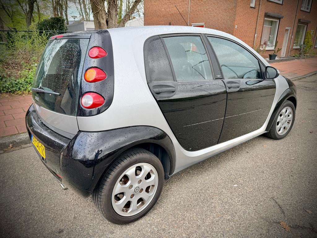 Smart ForFour 1.1 2006 voor slechts € 1.250,- Vaste prijs !, Auto's, Smart, Voorwielaandrijving, Origineel Nederlands, Handgeschakeld