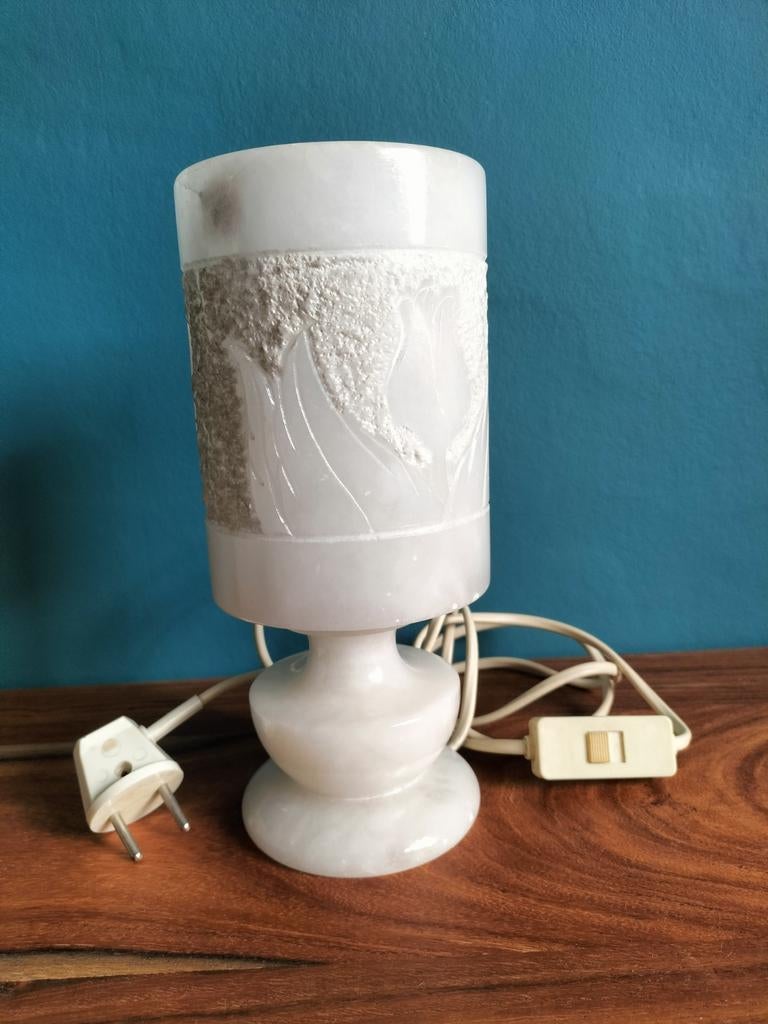 Te koop mooie marmeren Spaanse schemerlamp, Ophalen of Verzenden, Zo goed als nieuw, Minder dan 50 cm