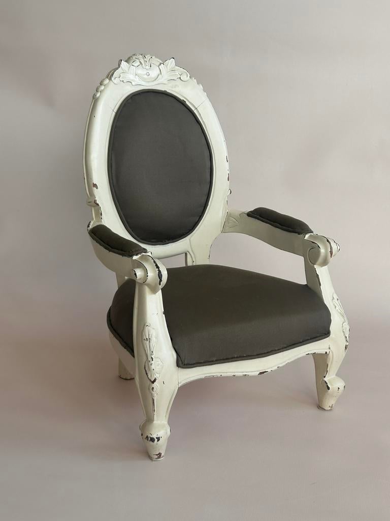 Barok kinder stoeltje, Ophalen