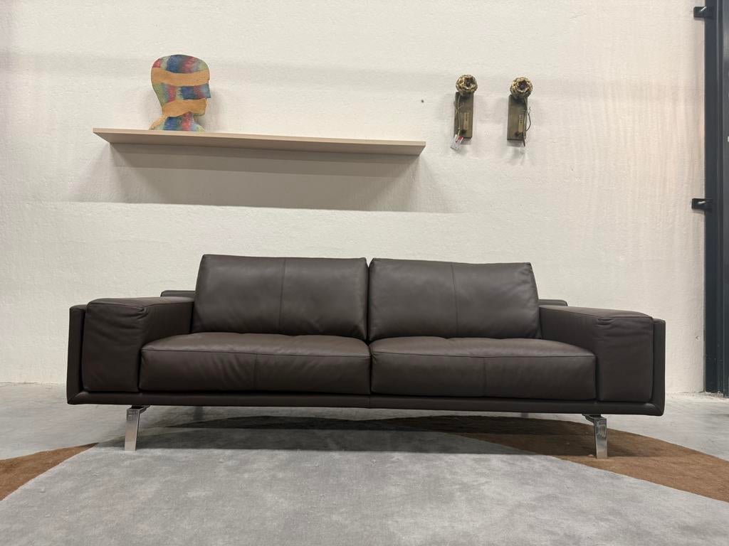 Nieuw Leolux Bellice 2x90 Ceras Earth leer Design Bank 233, Huis en Inrichting, Banken | Bankstellen, Leolux, Ophalen of Verzenden