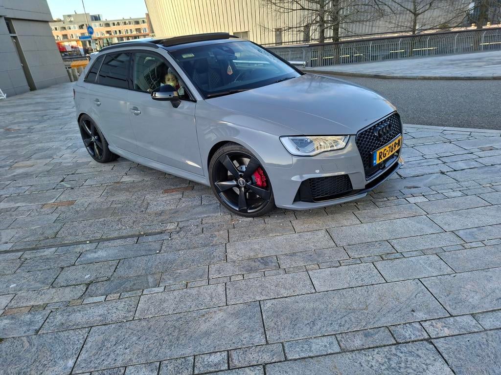 Audi RS3 2.5 270KW Sportback 2015 Nardo, Automaat, RS3, 367 pk, Vierwielaandrijving