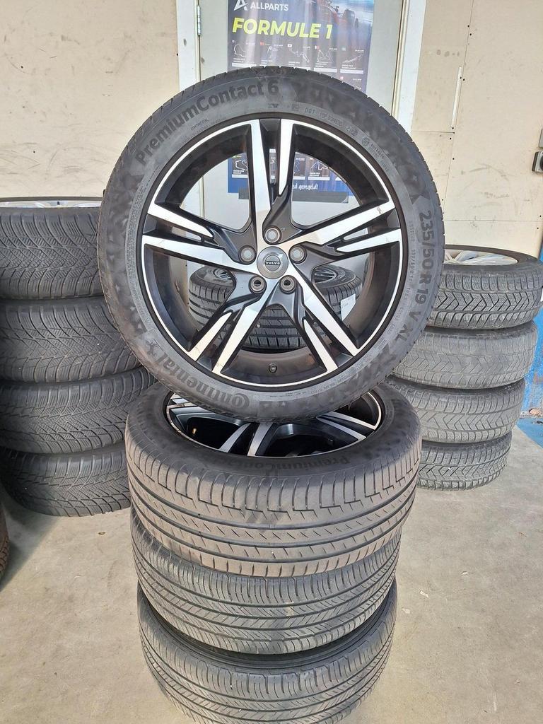 Volvo XC60 Winterset 19 Inch Origineel, Auto-onderdelen, Banden en Velgen, Gebruikt, -, -, Banden en Velgen
