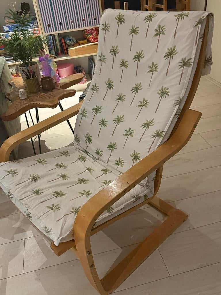 IKEA stoel met palmboom bekleding, Huis en Inrichting, Stoelen, Ophalen, Gebruikt, Overige kleuren, Eén