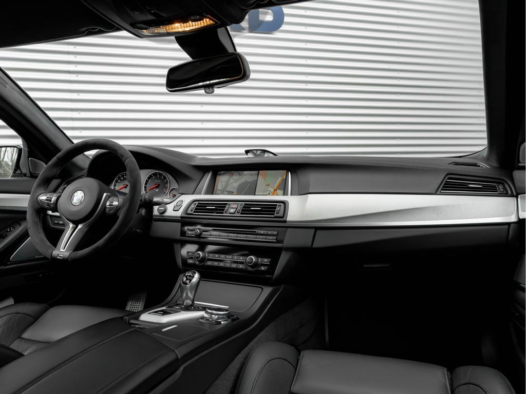 BMW 5 Serie M5 Competition - "Individual Pure Metal Silver", Auto's, 12 maanden, Achterwielaandrijving, Gebruikt, 4395 cc