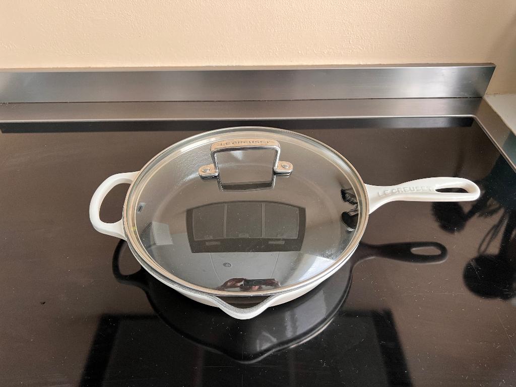 Deksel voor een Le Creuset koekenpan 26 cm, Ophalen, Inductieplaat, Koekenpan of Braadpan, Glas