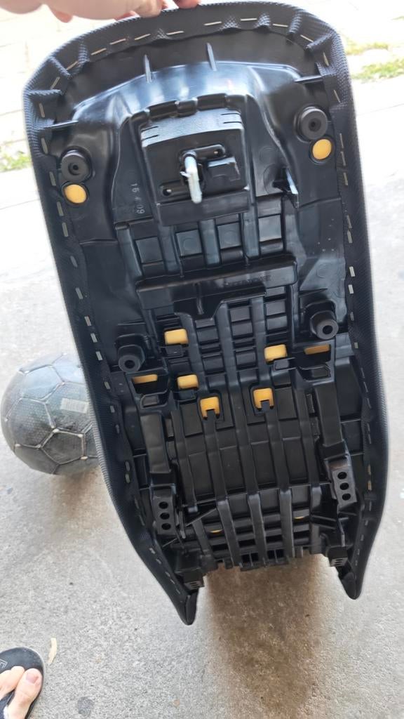 Zadel voor Honda VFR 1200 X Crosstourer, Motoren, Ophalen, Gebruikt