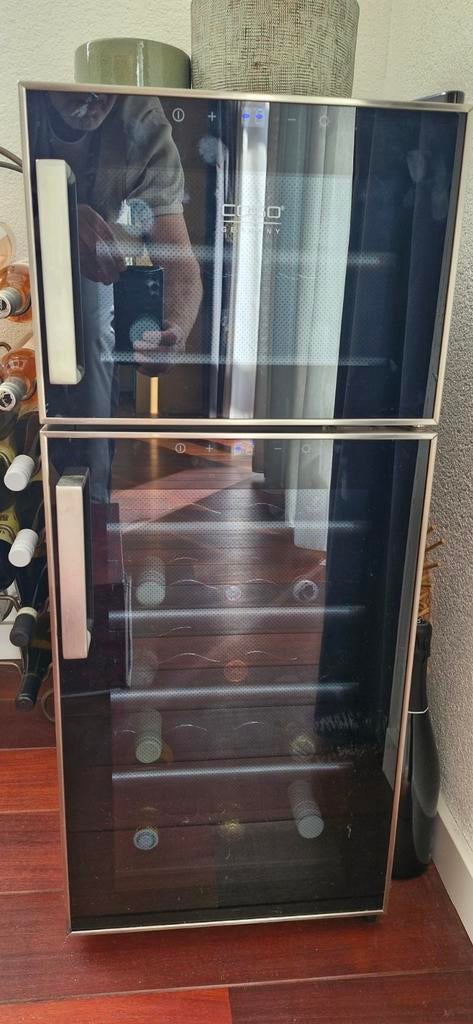 CASO Wijnkoelkast met 2 Zones - 27 Flessen - 5-20C, Zonder vriesvak, 45 tot 60 cm, Ophalen, 85 tot 120 cm