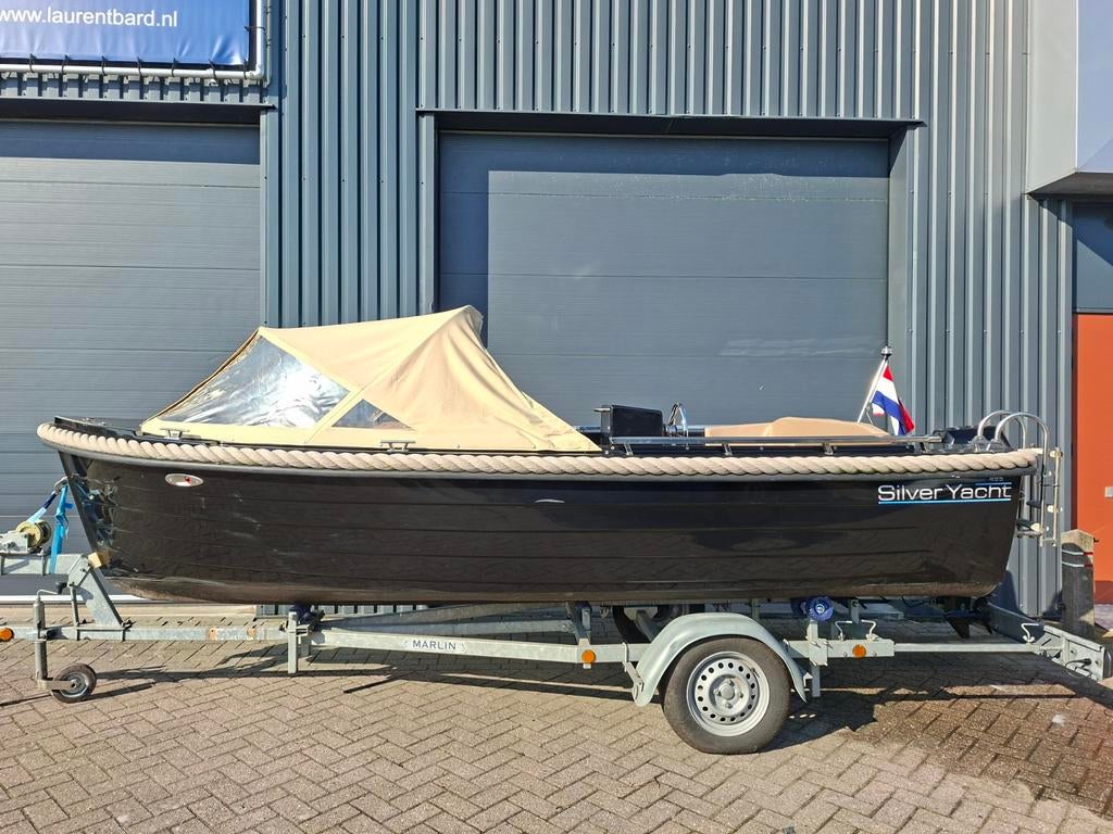 Zeer nette Silveryacht 495 + Mercury 9,9PK 4 Takt, Tot 10 pk, Ophalen of Verzenden, Zo goed als nieuw, 3 tot 6 meter