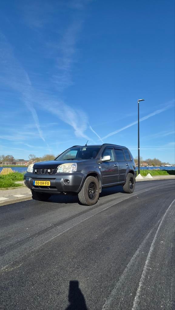 Nissan X-Trail 2.0 2WD 140PK 2007 Grijs, 1998 cc, 4 cilinders, 75 €/maand, Handgeschakeld