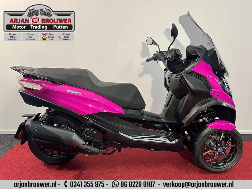 Piaggio 530 MP3 HPE Exclusive, Traction Control, Bedrijf, Piaggio Vespa B.V., Minervum 7272
4817 ZM  Breda, NL
