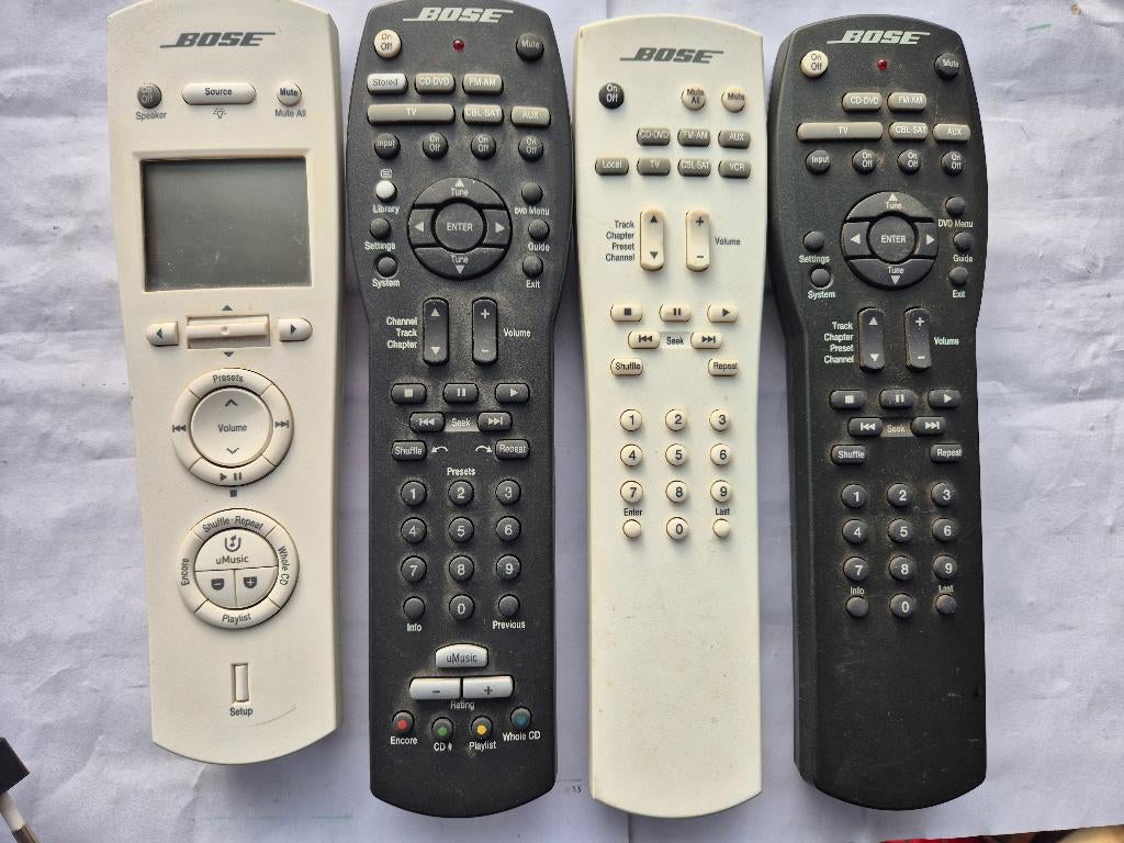 div . BOSE afstandsbedieningen, Audio, Tv en Foto, Afstandsbedieningen, Gebruikt, Tv, Ophalen of Verzenden, Origineel