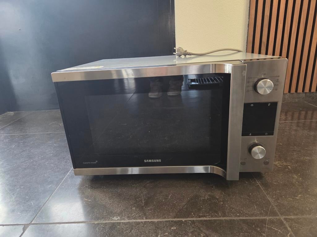 Samsung combi magnetron/oven te koop, Ophalen, Combimagnetron, Hete lucht, Zo goed als nieuw