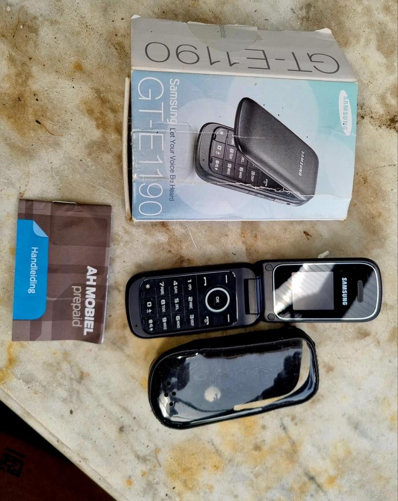 Samsung GT-E1190 Klaptelefoon met doos en handleiding, Gebruikt, Overige modellen, Geen camera, Zwart
