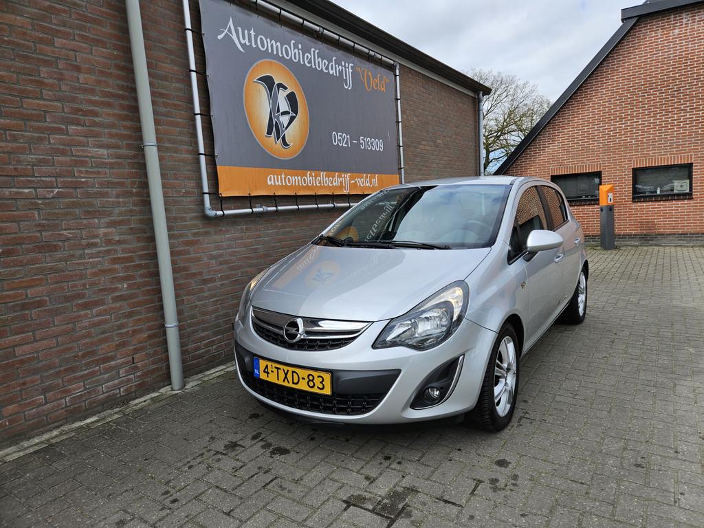 Opel Corsa 1.4-16V BlitZ (bj 2014), Voorwielaandrijving, Euro 5, Gebruikt, 4 cilinders