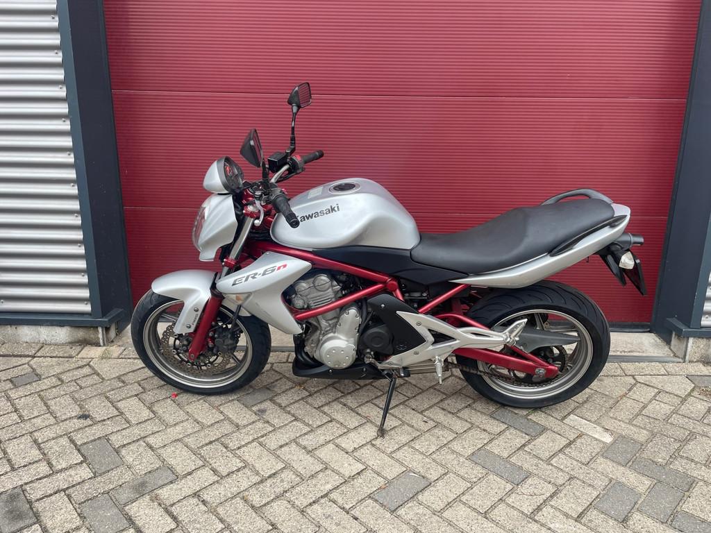 Kawasaki ER-6n ER6-N ER6 N ABS - foto 3