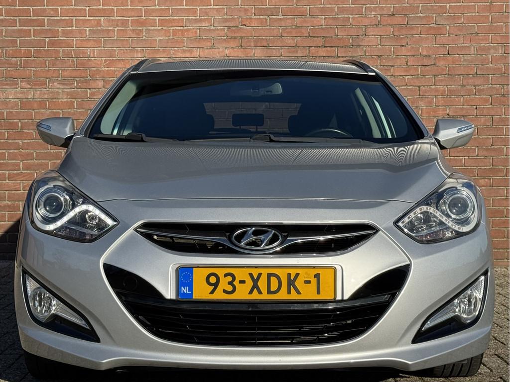 Hyundai i40 Wagon 2.0 GDI I-MOTION | NL-AUTO! | 1E EIGENAAR!, Auto's, Euro 5, Stof, Zwart, 4 cilinders