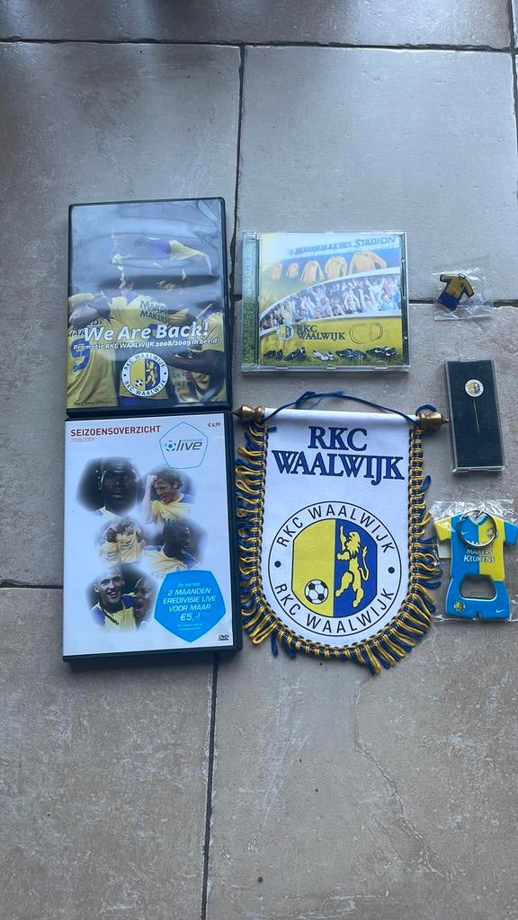 Rkc waalwijk vietbal dvd cd vaantje bieropener speld, Ophalen, Zo goed als nieuw, Overige binnenlandse clubs, Overige typen