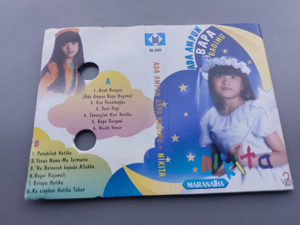 NIKITA - ADA AMPUN BAPABAGIMU (MC), Cd's en Dvd's, Cassettebandjes, Zo goed als nieuw, Origineel, Wereldmuziek, 1 bandje, Ophalen of Verzenden