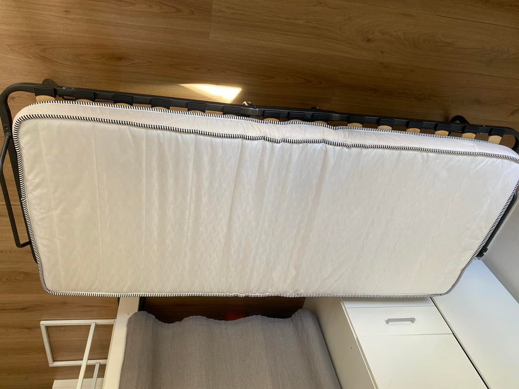 Vouwbed met matras, Ophalen, Gebruikt, Eenpersoons, Zwart