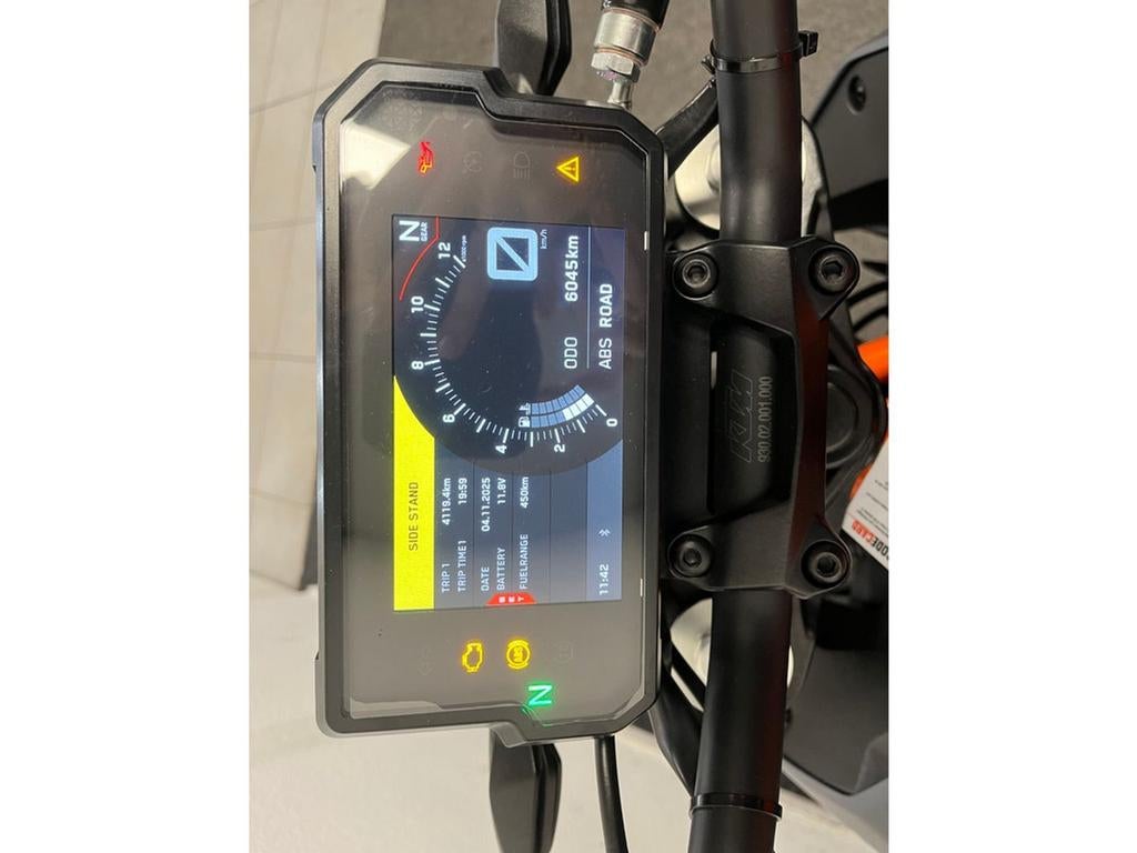 KTM 390 DUKE (bj 2023) - foto 2