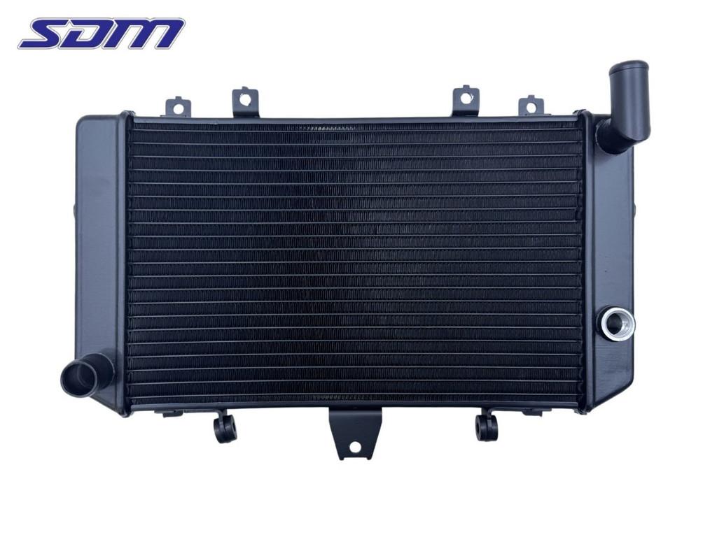 RADIATEUR ZRX 1200 R 2001-2005 (ZR1200A1-5) (390601147), Motoren, Dhr. S. di Majo, Nieuw, Info@cama-motorparts.nl, P.J. Troelstraweg 8 8
3144 CX  MAASSLUIS, NL