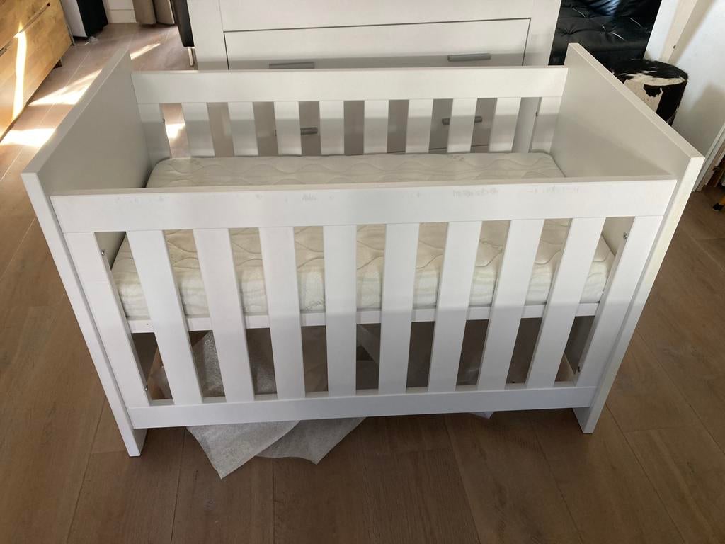 Bopita Merel ledikant, commode en kledingkast., Ophalen, Gebruikt, Ledikant