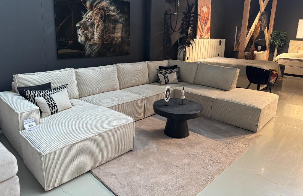 Voorraad Actie | Fijne ribstof Hoekbank | Showroom Utrecht, Huis en Inrichting, Banken | Bankstellen, Ophalen, Info@trendvortex.com