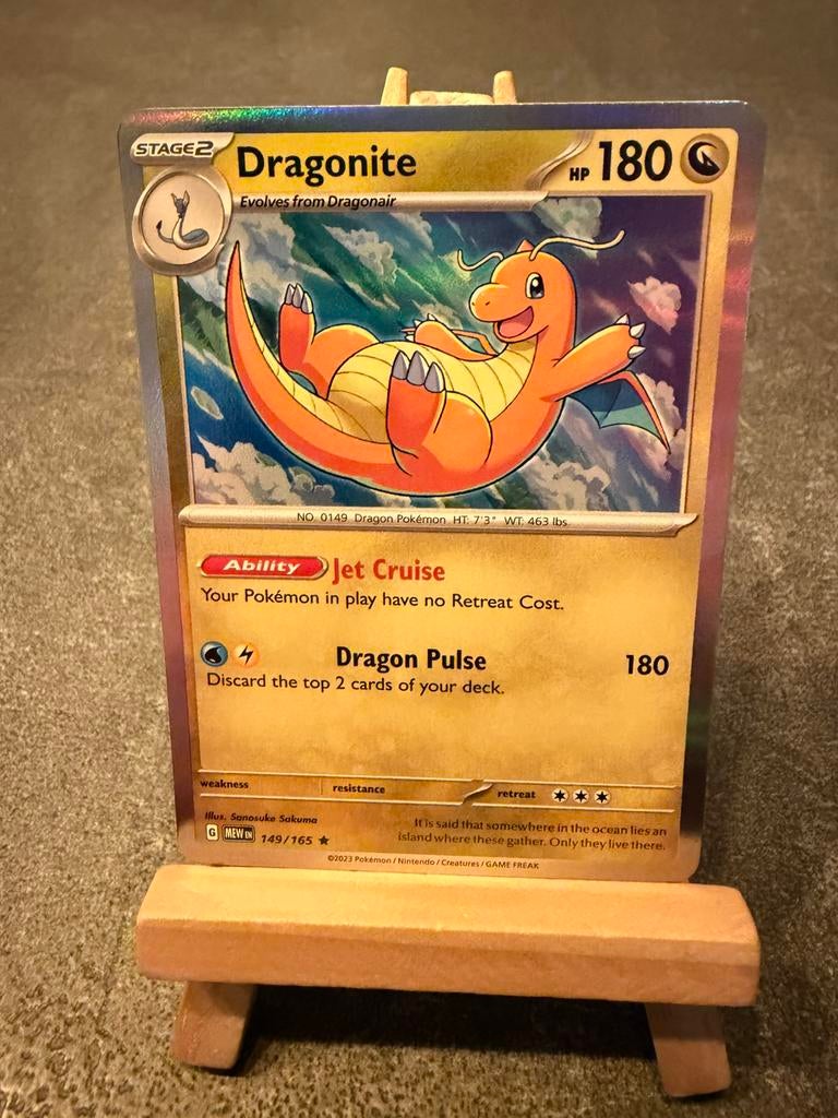 Dragonite holo 149/165 Pokémon Mew 151, Ophalen of Verzenden, Zo goed als nieuw