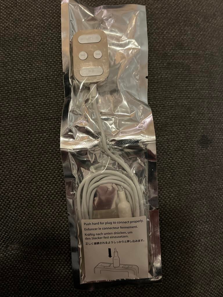 Apple Remote voor bedrade koptelefoon - Nieuw & Los, Ophalen of Verzenden, Nieuw, Overige merken