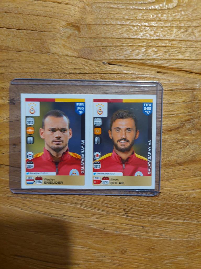 Wesley Sneijder en Emre Colak Galatasaray Turkije, Ophalen of Verzenden, Zo goed als nieuw, Plaatje