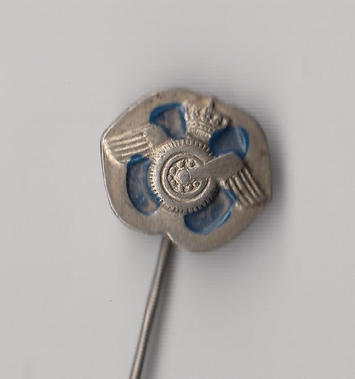 AAT Aan en Afvoertroepen embleem logo speldje, Niet vindbaar, Niet vindbaar, Nederland, Embleem of Badge