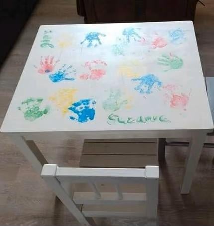 Ikea kindertafel met één stoeltje, Kinderen en Baby's, Kinderkamer | Tafels en Stoelen, Ophalen, Gebruikt, Tafel(s) en Stoel(en)