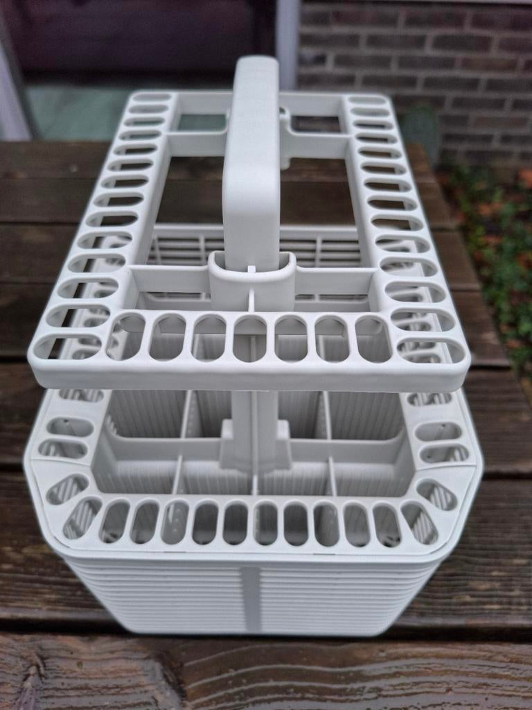 Bestekkorf Miele GBU 5000, Doos, 100 cm of meer, 60 cm of meer, Ophalen of Verzenden